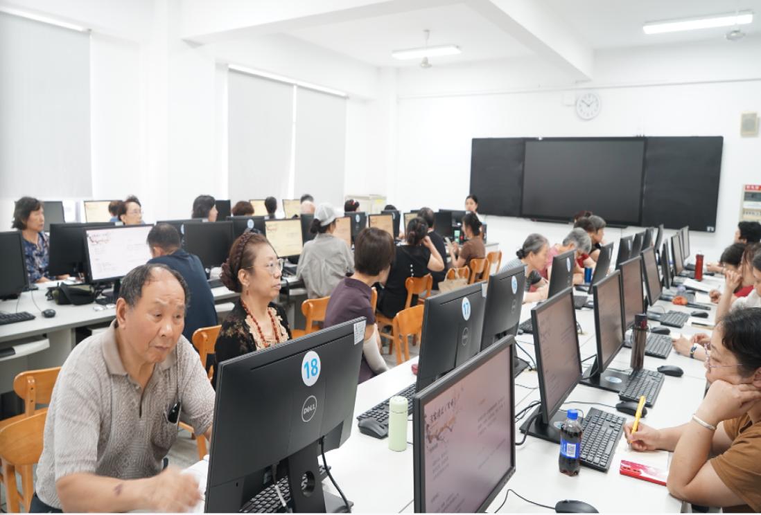 新课启新程 银龄向未来 ——无锡市老年大学迎来2026年秋季新学期
